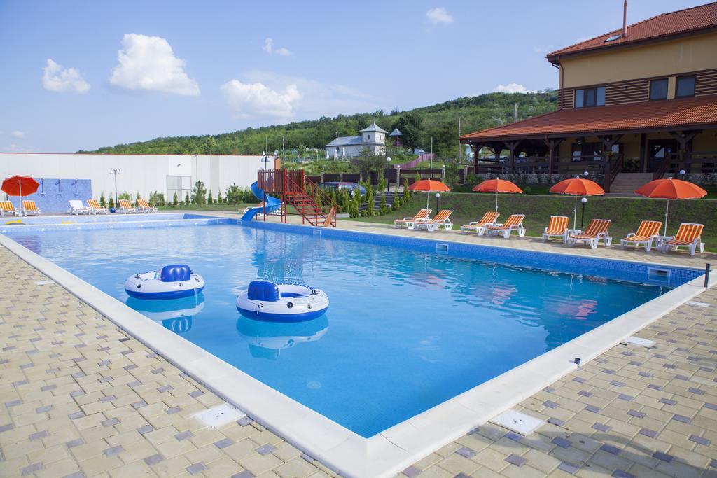 Hôtel Aqua Party à Victoria  Extérieur photo